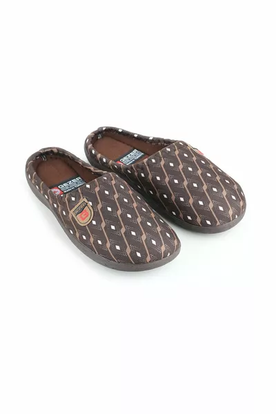 شباشب منزلية للرجال في فصل الشتاء