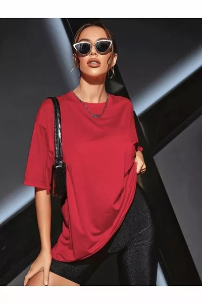 Unisex Rotes Oversize-T-Shirt aus Baumwolle mit Rundhalsausschnitt und Freund