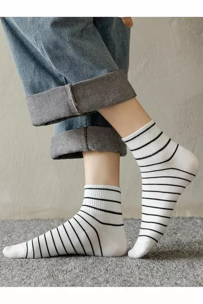 6 чифта бели унисекс колежански тенис чорапи с шарка на половин раковина