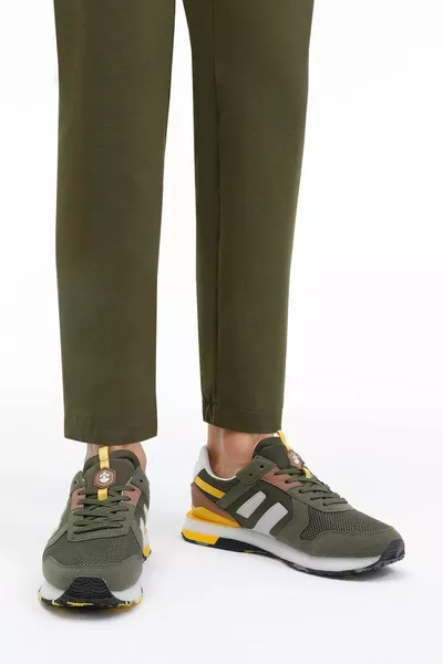 وارد حذاء رياضي شبكي شبكي للرجال