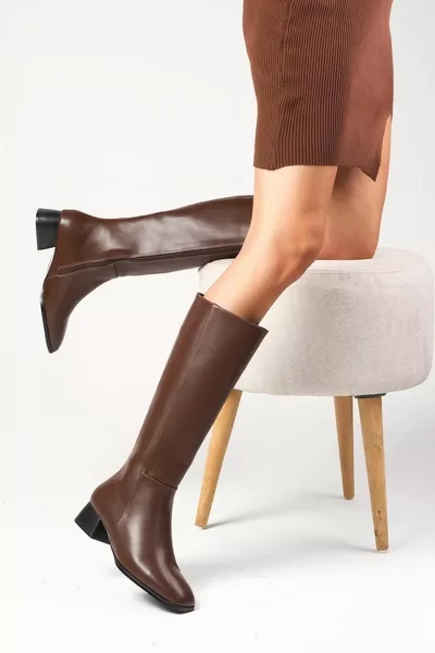 Briony Brown Side Zipper, Thin Faux Fur Lined Blunt Toe Women's Heeled Boots