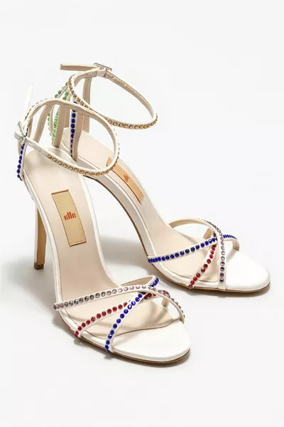 صندل نسائي بكعب عال Ecru