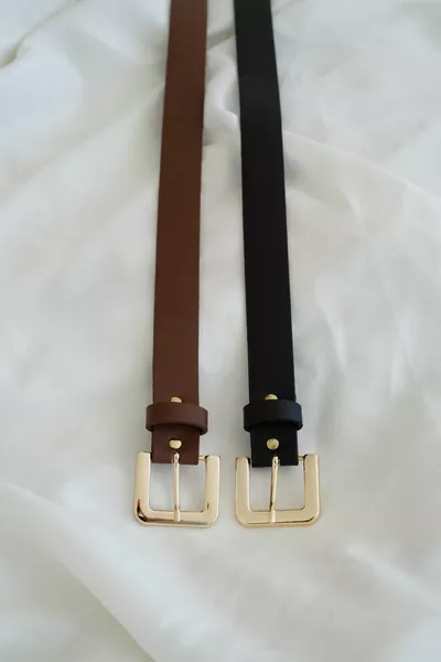 Cintura da donna in 2 pezzi di colore nero fibbia color oro