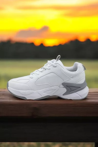 أحذية المشي لمسافات طويلة