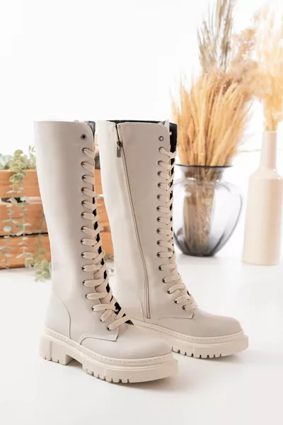 الدانتيل متابعة نعال سميكة أحذية بريدية طويلة أحذية