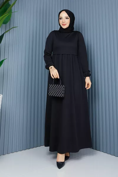 Kleid mit geraffter Taille Schwarz