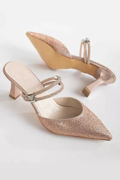 Kadın kısa topuklu taşlı  ayakkabı