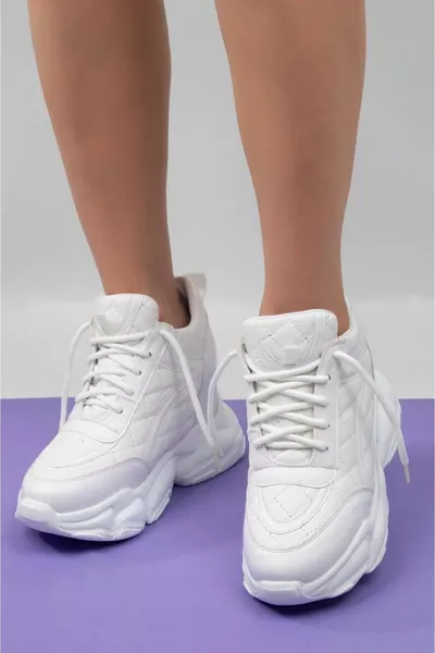 Padded heels sneakers