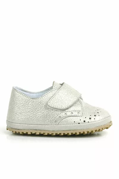 جلد طبيعي البيج بريق الفيلكرو الجوارب الطفل