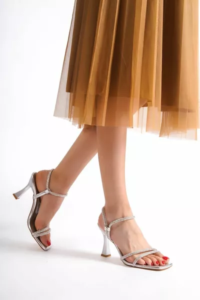 Midney الفضة حجر الكعب أحذية السهرة