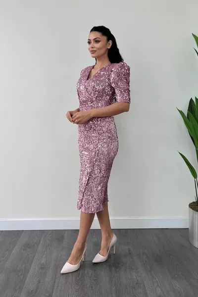 فستان جاكيت مخملي بالترتر - بودرة