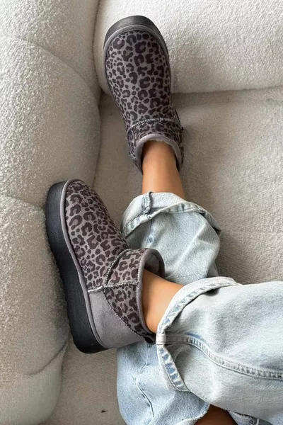 مافن جراي ليوبارد بوتس