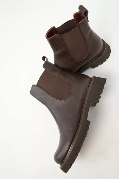 قهوة جلد طبيعي أحذية نسائية وبوت 