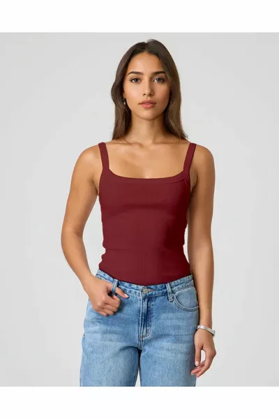 Canottiera a coste a spalline sottili NOVELLE