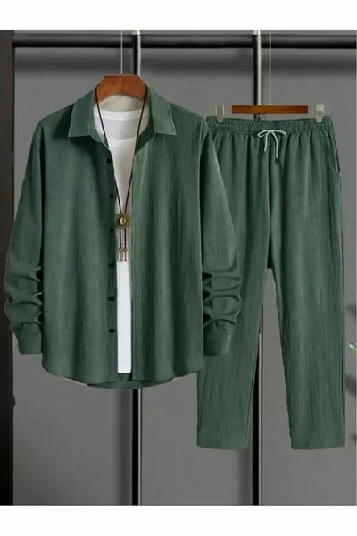 قميص رجالي طويل الأكمام بني وسروال وتيشيرت رياضي مخملي