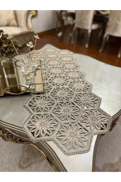 Fransız Dantel Detaylı Tek Runner, Masa Üzerine Runner, Masa Örtüsü Runneri - Kahve