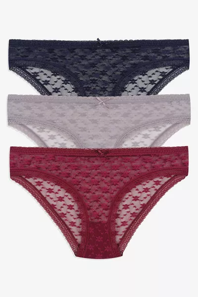 سروال داخلي نسائي ثلاثي من الدانتيل
