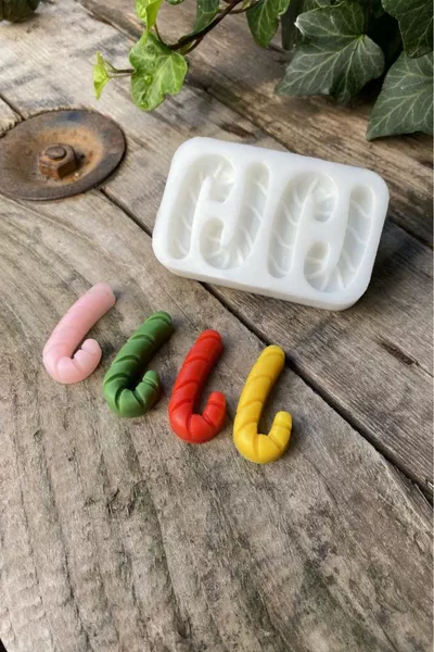 Moule à mini quatre bougies en forme de sucre d'orge (Silicone) 1 pièce