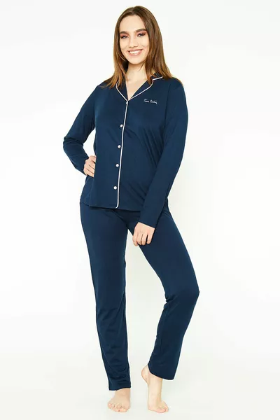 طقم بيجامة قميص نسائي كلاسيكي باللون الأزرق الداكن