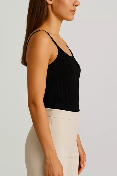 قميص داخلي نسائي بأشرطة رفيعة من القطن المخطط | أسود