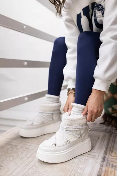 جيس المرأة الأبيض تيدي أفخم النسيج مقبلات الأحذية