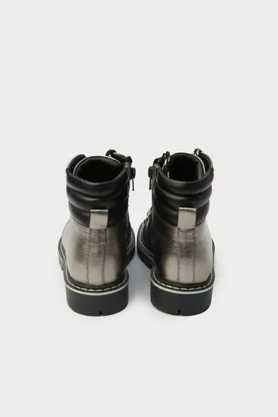 بي جي ستور حذاء بوتس فضي للبنات 