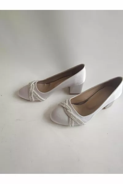 AVİDORE-KADIN ALÇAK TOPUK TAŞLI ABİYE AYAKKABI - GRİ - 