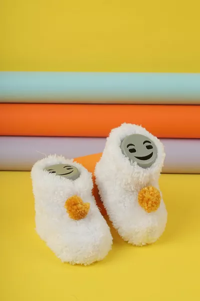 للجنسين طفل حديثي الولادة أعلى مفصلة مريحة يرتدون الجوارب أحذية بنطلون مناسبة للبشرة الحساسة