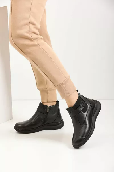 جلد طبيعي العظام وحيد المرأة أحذية الشتاء أحذية الثلج للماء أحذية الأم الوحيدة المريحة