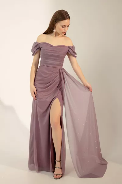 Abito da sera lungo glitterato con scollo a barca da polvere da donna drappeggiato con fessura