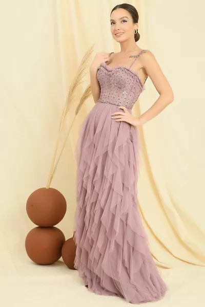 Bead Rope Strap Fazzoletto senza spalline Abito lungo in tulle foderato con frange