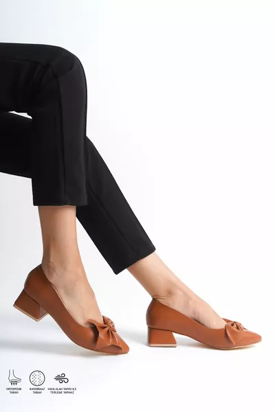 النمط الإيطالي الخريف احبطت دوامة الباليه الشقق العظام