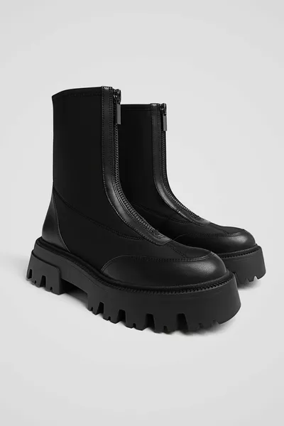 Stivaletti piatti con cerniere