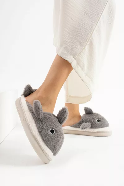 القرش الشكل البيت باندوفو النعال