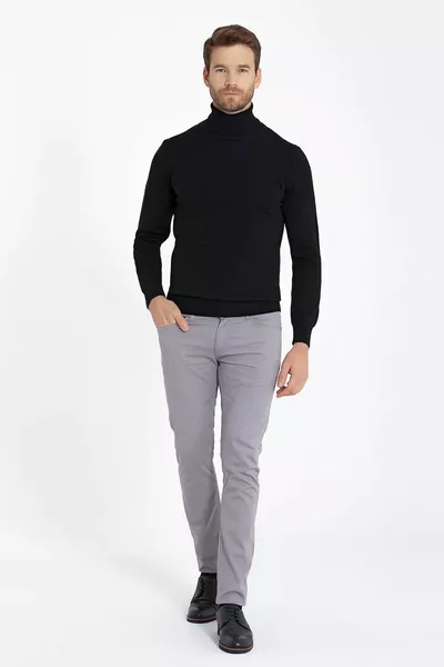 Schwarzer Regular Fit Rollkragenpullover für Herren