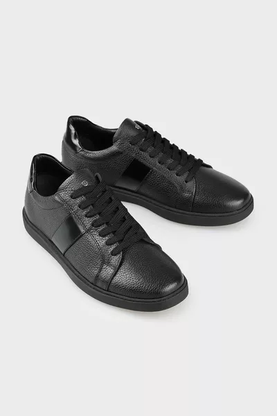 Baskets homme en cuir noir