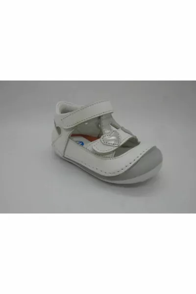 Обувка за първа стъпка