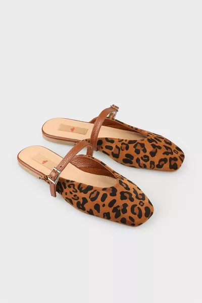 Pantoufles de sport pour femmes en cuir beige