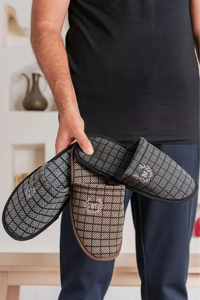 Комплект от 3 зимни домашни чехли, гостоприемни чехли, чехли за сватбен дар