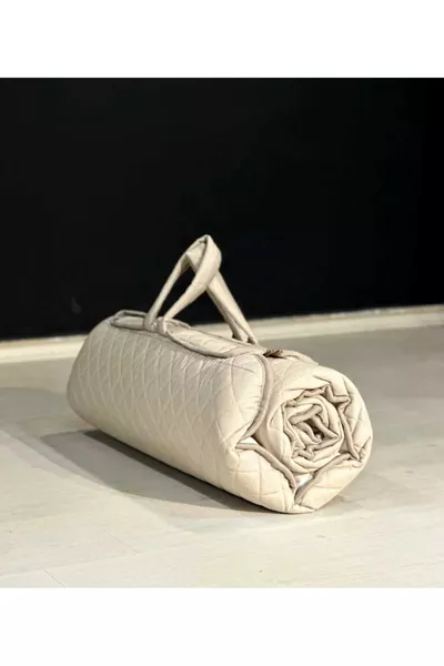 سرير تخييم قابل للطي ومحمول لعربة التخييم عملي