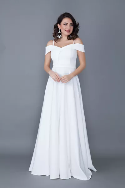 أبيض ماكسي طول الكتف مفصلة حزام المتوهجة نموذج اللباس