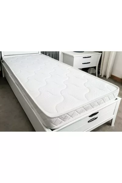 سرير إسفنجي بدون نابض بقماش المنشفة