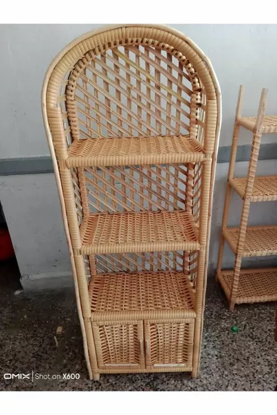 Plastic Gevlochten Boekenkast met 4 Planken en 1 Deurtje