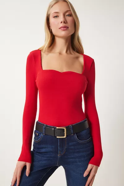 Дамска блуза с червено сърце, рипсен плетен поло 