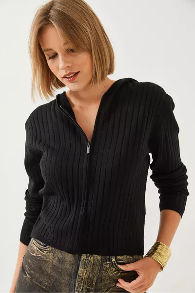 Kadın Kapüşonlu Fermuarlı Uzun Kollu Triko Hırka 