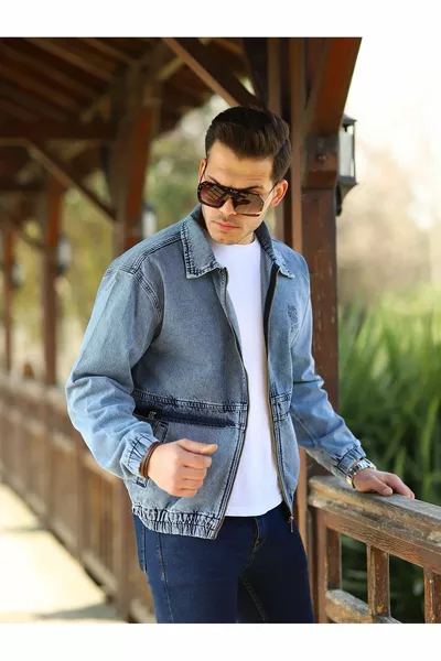 سترة جينز رجالية بطبعة وغسل اللون الأزرق الكبير بسحاب على طراز بومبر