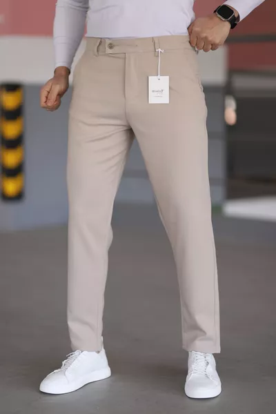 بنطال رجالي بيج عالي الجودة قابل للتمدد بتصميم إيطالي مناسب لكل المناسبات، أنيق ومريح
