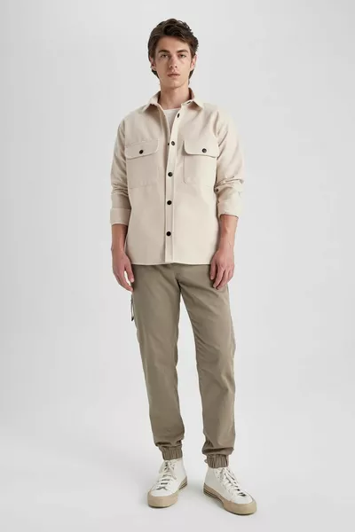 Релакс Fit яка с копчета, вафлена тъкан, обикновена памучна риза с дълъг ръкав au