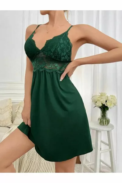Chemise de nuit détaillée en dentelle verte pour femmes