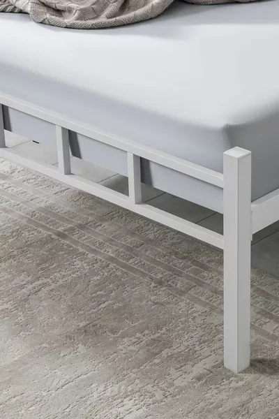 سرير معدني، سرير معدني أبيض، مزدوج